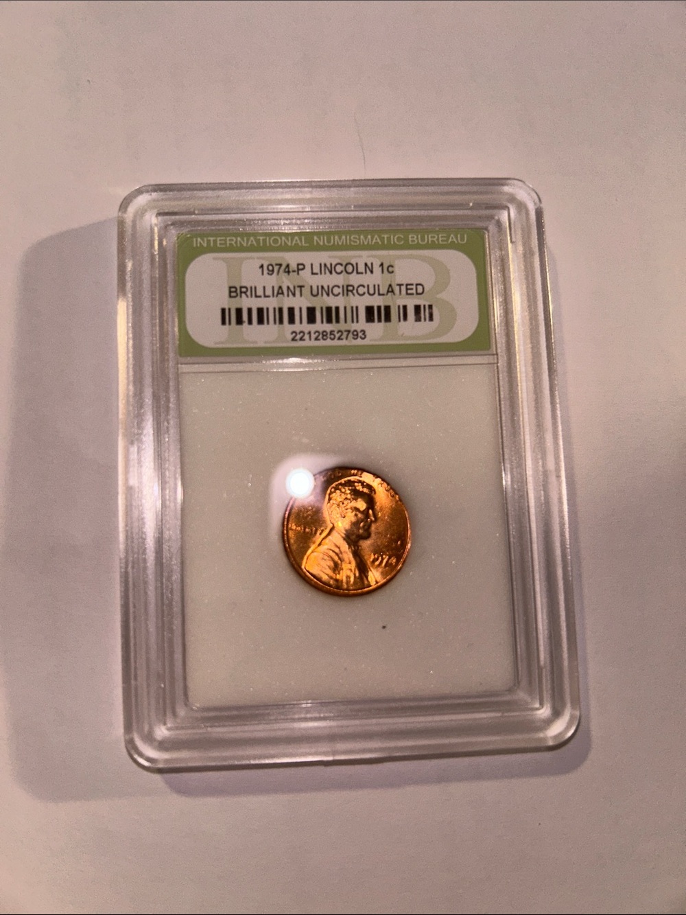 1974-P Lincoln 1c Uncirculated Copper Cent in Clear Protective Case